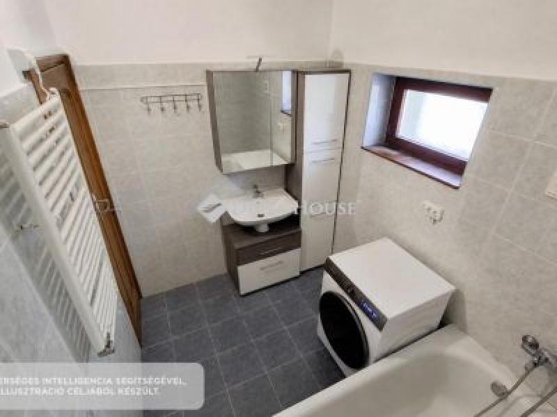 Eladó családi ház Pécs