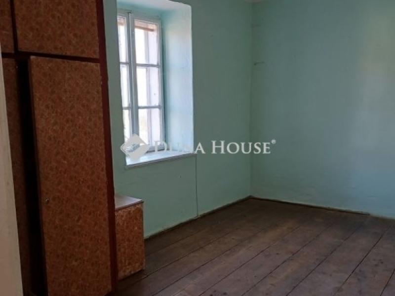 Eladó családi ház Pécs