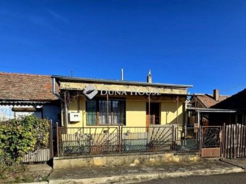 Eladó házrész Pécs