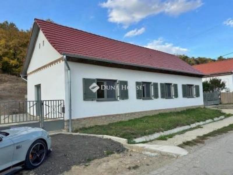 Eladó nyaraló Orfű