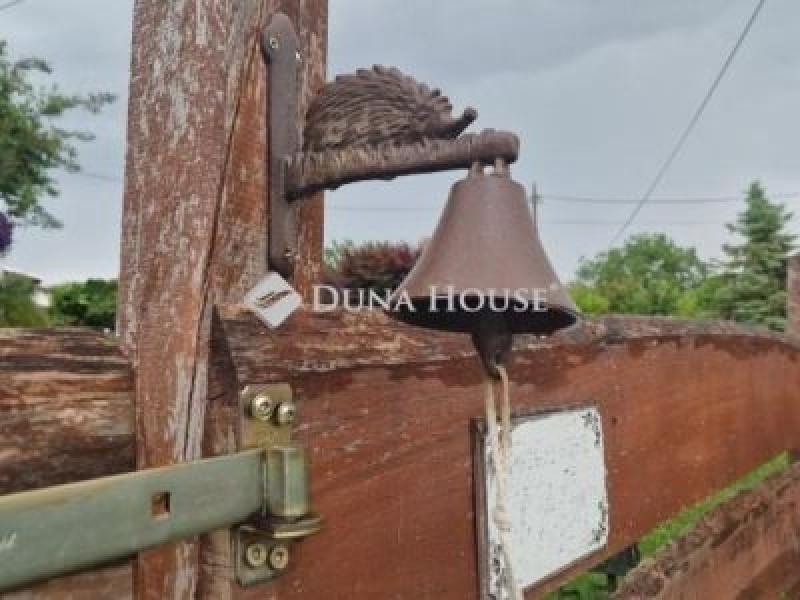 Eladó családi ház Pécsvárad