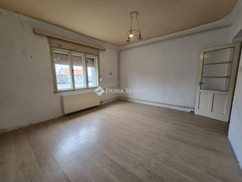 Eladó családi ház Kacsóta